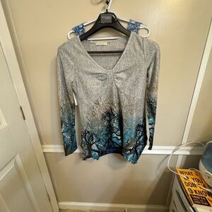 Dress Forum Gray and Blue Tree Pattern Blouse. Very pretty
